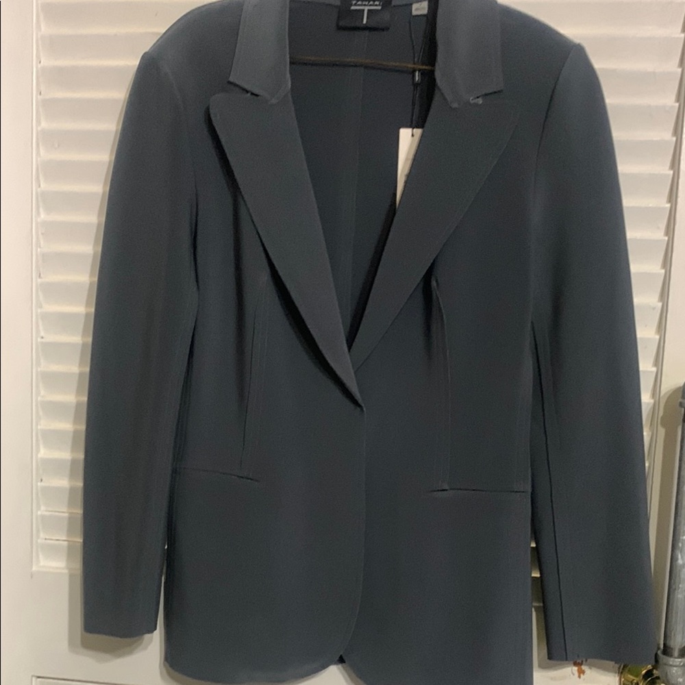 Tahari Gray Dark Shadow Brand new w Tags dress jacket lots of cute detail size 4